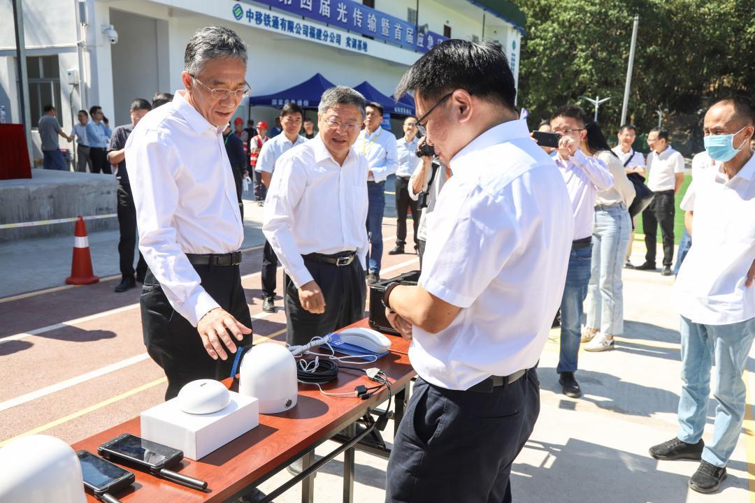 福建最新新闻，城市之光的温馨日常