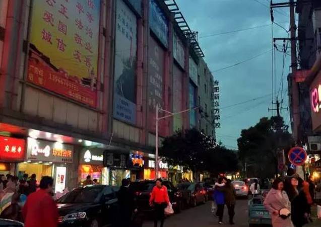 官亭路小吃街，美食与文化的交汇记忆