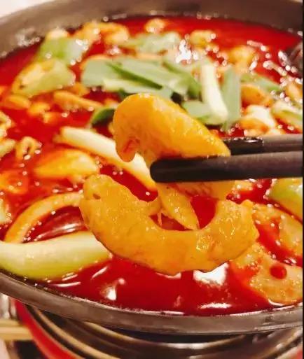 岳云鹏喜马拉雅最新探秘，小巷深处的特色小店故事